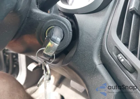 2017 Chevrolet Equinox Lt z USA, uszkodzony, nr VIN 2GNFLFEKXH6312108